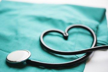 ハートの形の聴診器